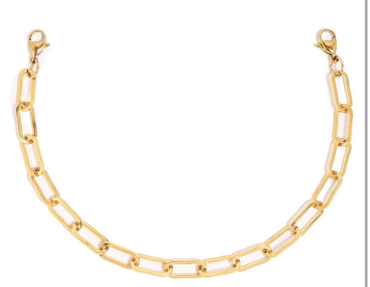 The Classic Gold Chain